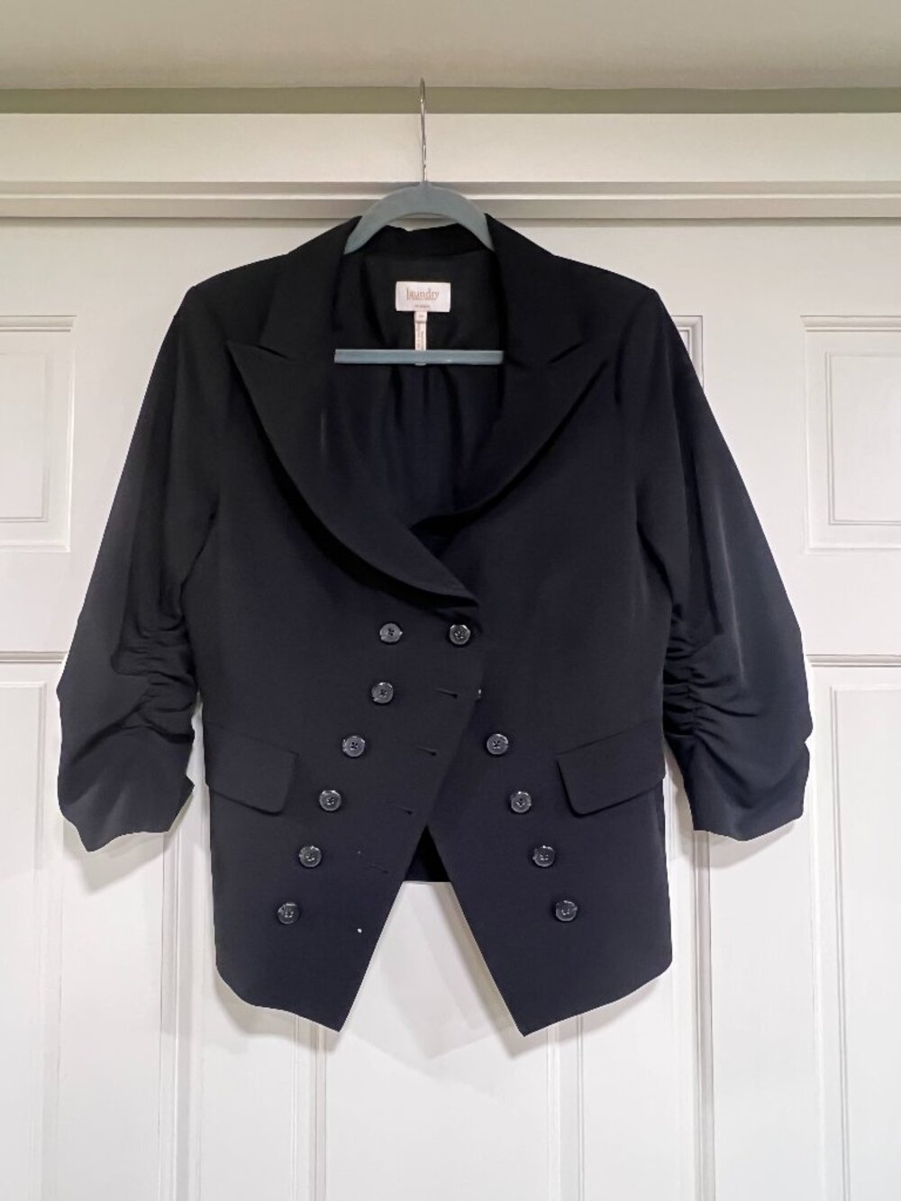 Laundry by Shelli Segal Black Ruched Sleeve Blazer | Asymmetric Double Breasted